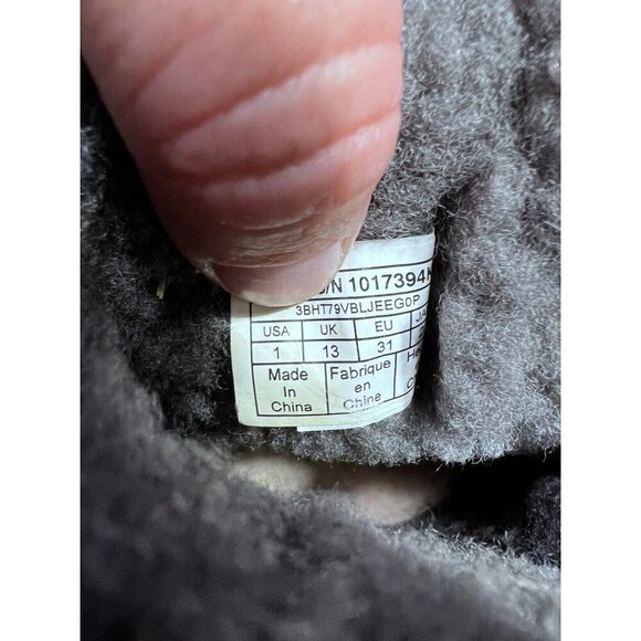 UGG Bailey Bow II grey boot kids girl size 1 - Picture 6 of 7